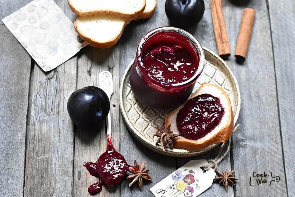Sugar Free Plum Chia Jam
