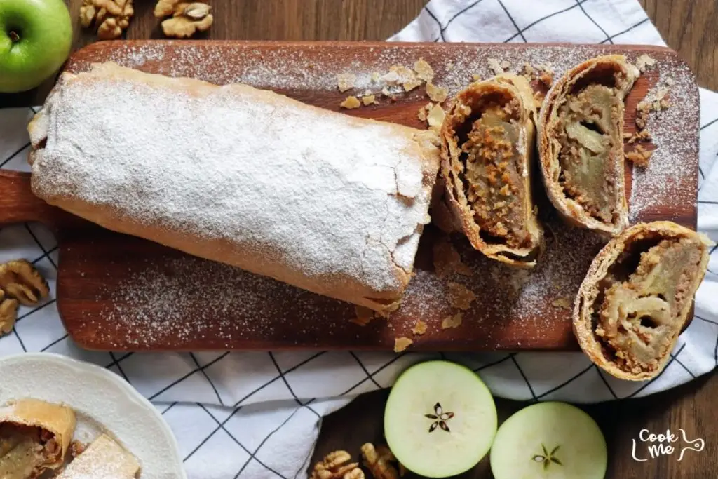 Austrian Apple Strudel Original Recipe