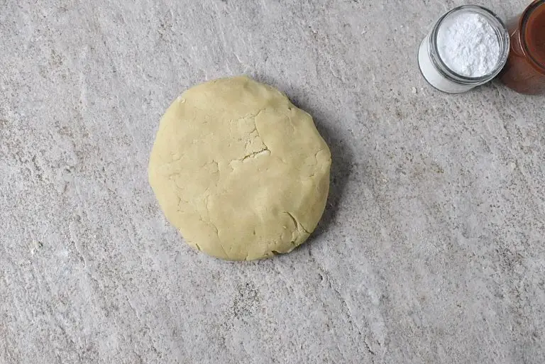 Halloween Ghost Linzer Cookies recipe - step 5