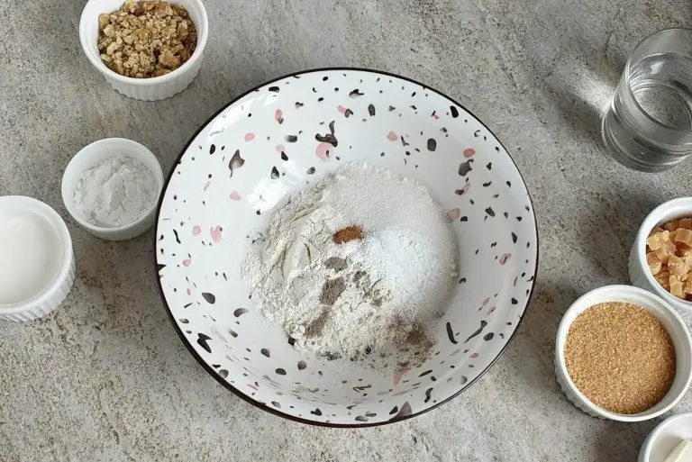 Step 2 - Pear and Ginger Pudding Cakes