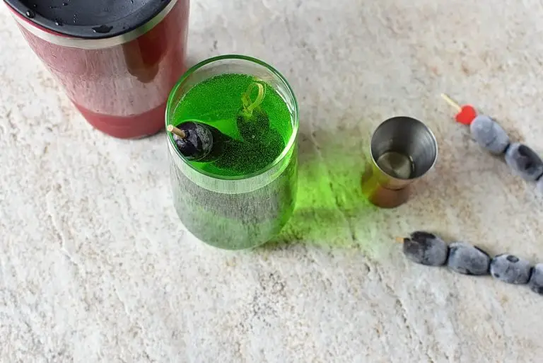 How to serve Wicked Poisoned Apple Halloween Cocktail