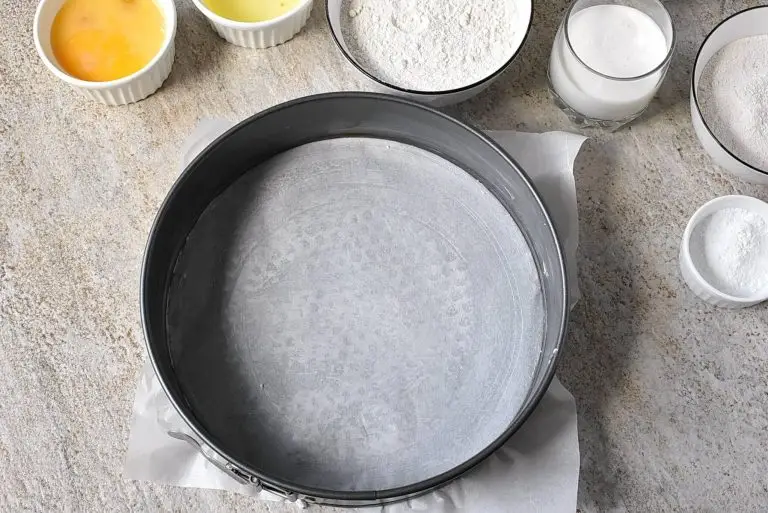 Apple Cloud Cake recipe - step 1