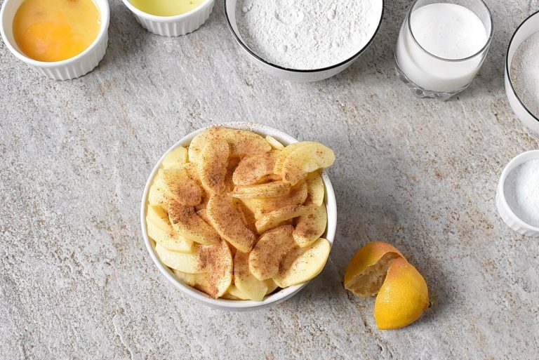 Step 2 - Apple Cloud Cake