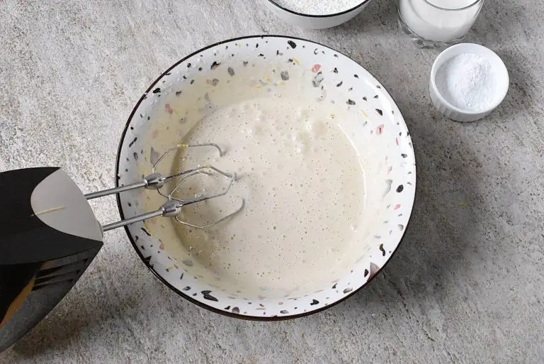 Apple Cloud Cake recipe - step 3