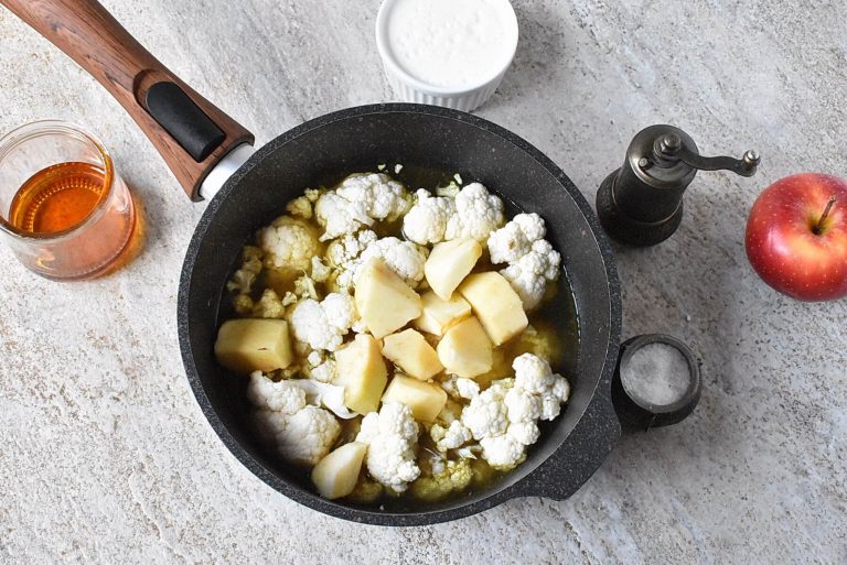 Step 3 - Curried Cauliflower Soup with Apples