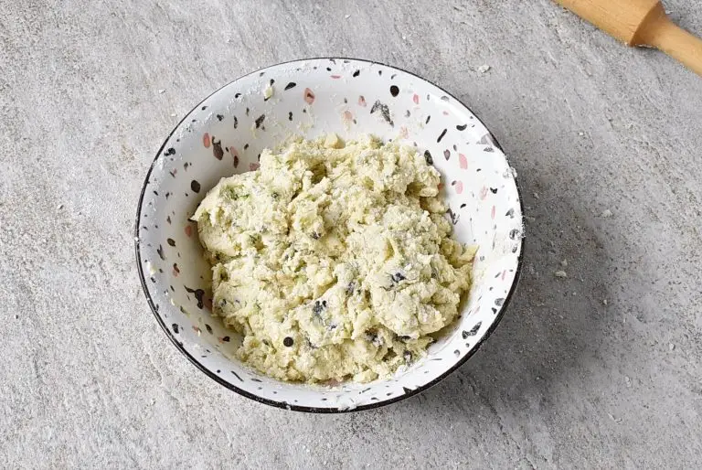 Chocolate Chip Zucchini Scones recipe - step 5