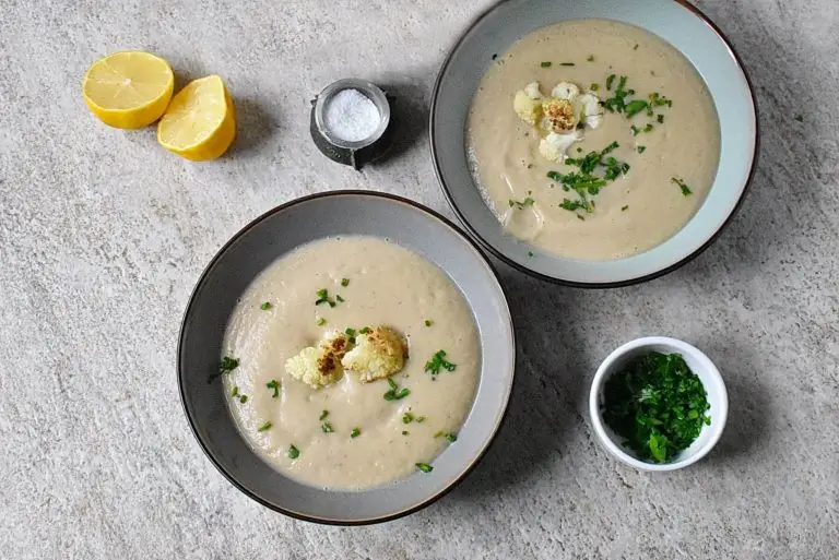 How to serve Creamy Roasted Cauliflower Soup