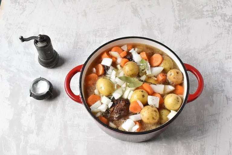 Easy Braised Oxtail recipe - step 3
