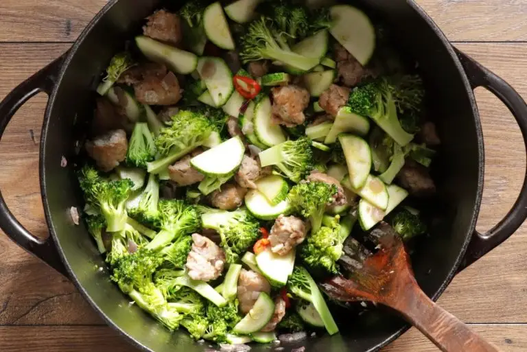 Kale Minestrone Soup with Sausage recipe - step 4