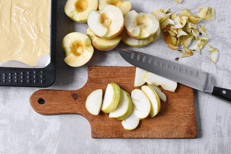 Step 8 - German Apple Cake (Mannheimer Apfelkuchen)