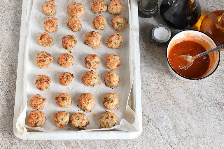 Step 4 - Baked Spicy Chicken Meatballs