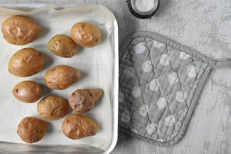 Step 4 - Cheesy Mini Potatoes with Garlic Butter