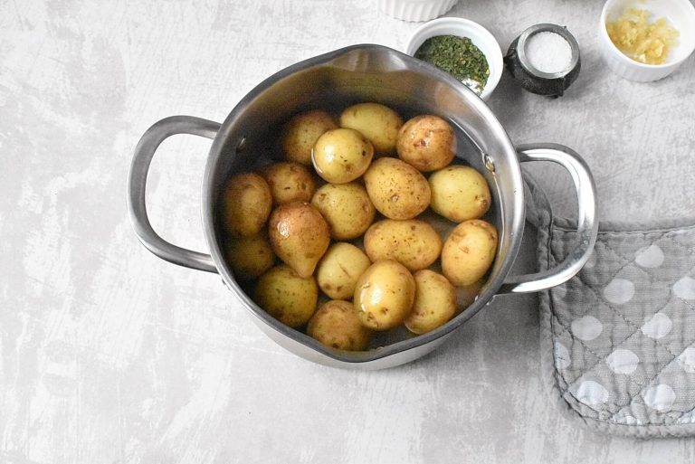 Step 2 - Cheesy Mini Potatoes with Garlic Butter