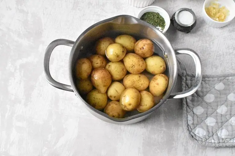 Step 2 - Cheesy Mini Potatoes with Garlic Butter