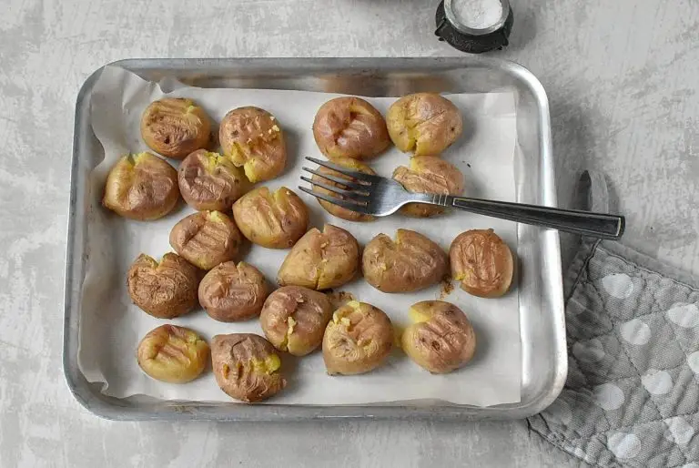 Step 7 - Cheesy Mini Potatoes with Garlic Butter