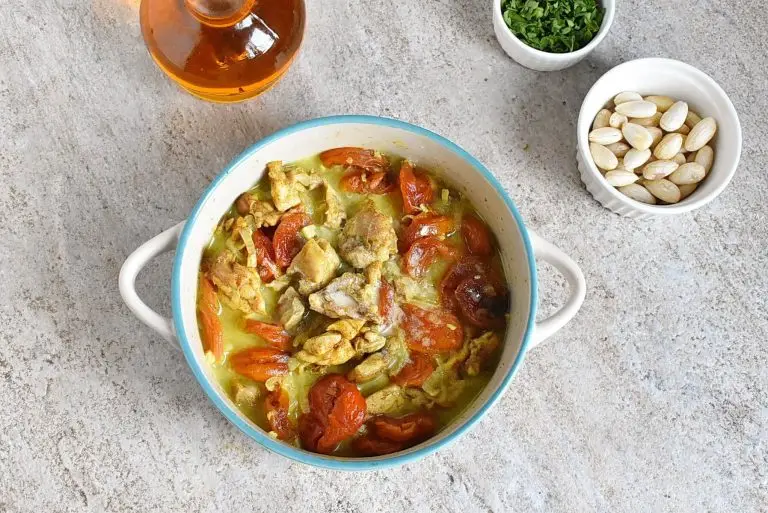 Step 4 - Spiced Chicken Tagine with Apricots