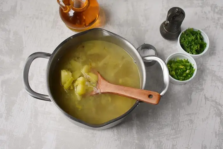 Step 4 - Spinach Potato Soup with Pistachio Gremolata