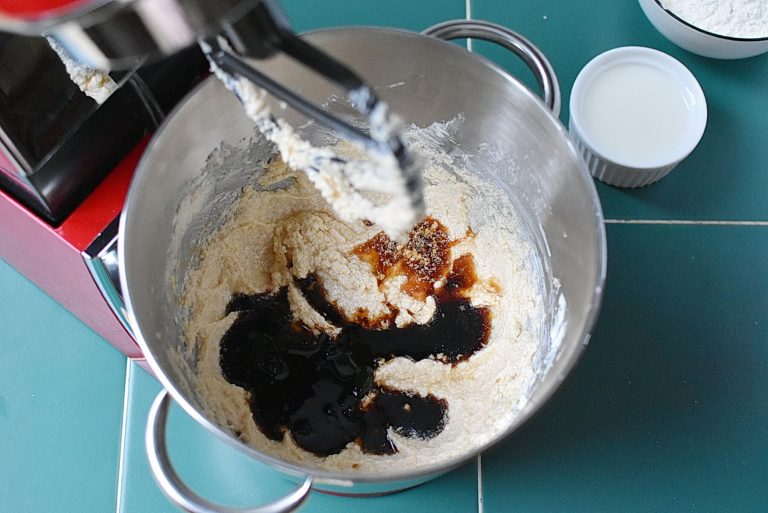Step 4 - How to Bake a Perfect Gingerbread Bundt Cake