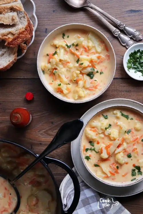 Easy Homemade Cauliflower Soup