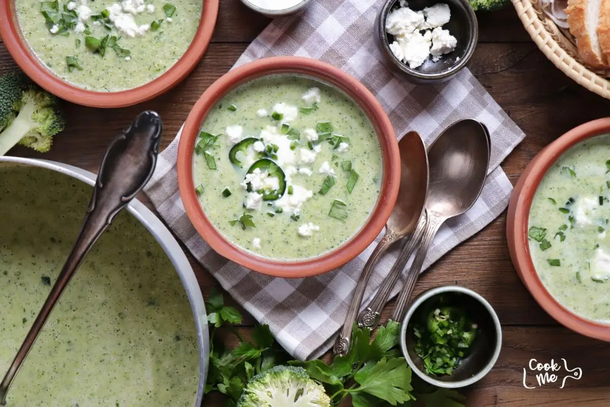 Broccoli Soup with Feta Cheese & White Beans