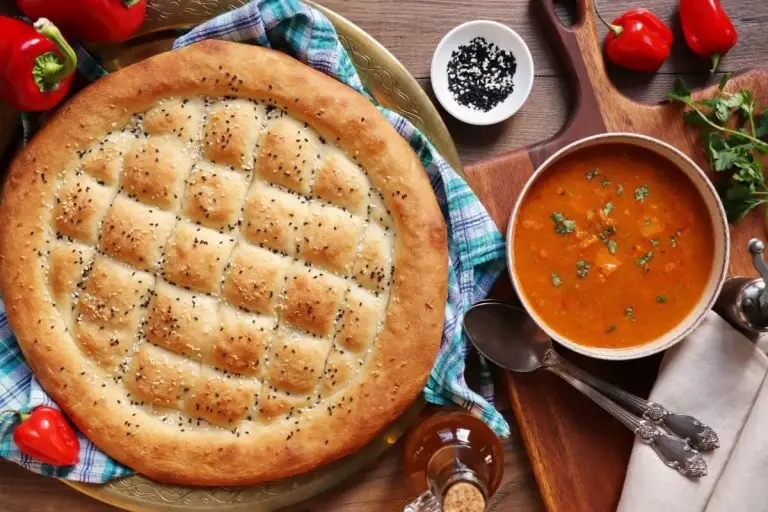 How to serve No-Knead Turkish Pide Bread