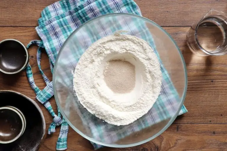 No-Knead Turkish Pide Bread recipe - step 2