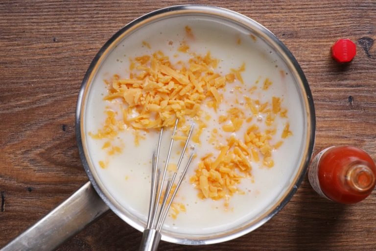 Step 4 - Easy Homemade Cauliflower Soup