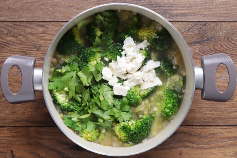 Step 4 - Broccoli Soup with Feta Cheese & White Beans