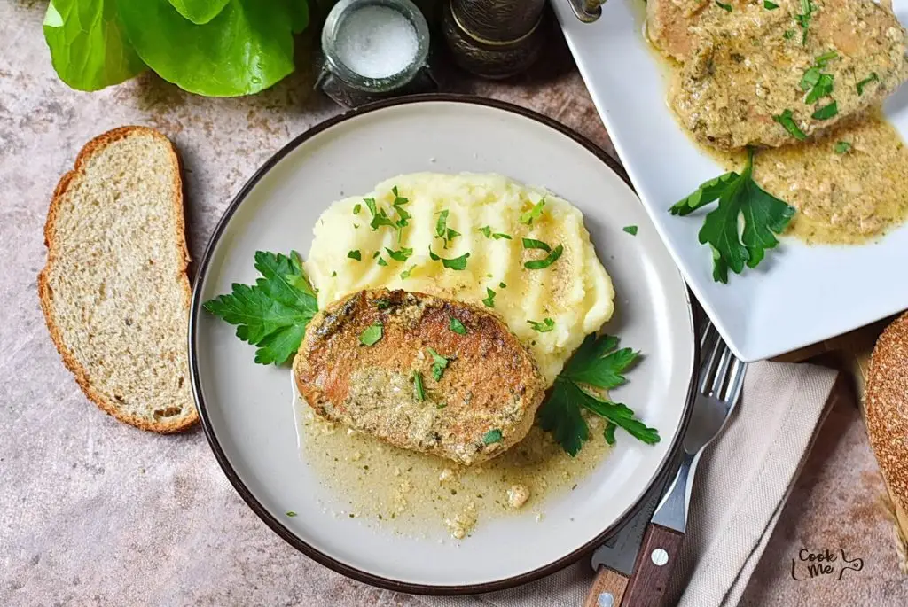 3-Ingredient Slow Cooker Pork Chop
