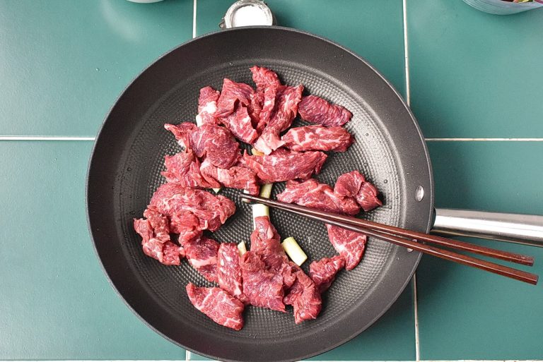 Step 5 - Easy Stir-Fry with Swiss Chard and Steak