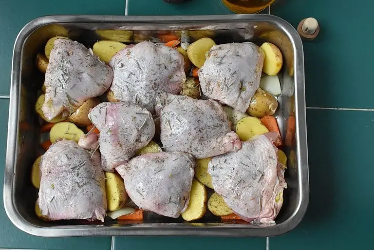 One-Pan Garlic Roasted Chicken and Potatoes Recipe recipe - step 3