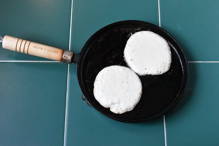 Step 4 - Pancake Recipe No Eggs: Easy Homemade & Fluffy