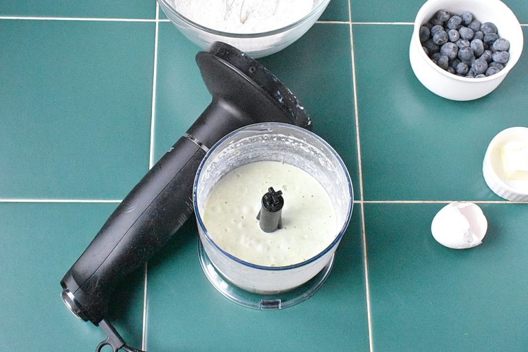 Step 2 - Pancakes with Avocado and Blueberries