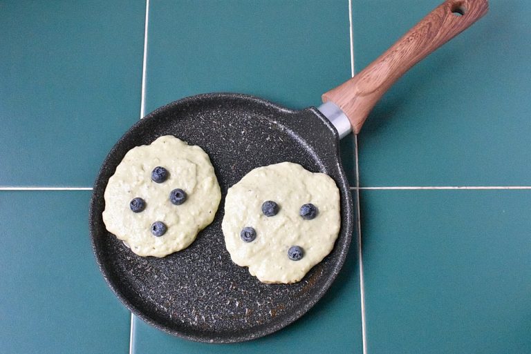Step 4 - Pancakes with Avocado and Blueberries