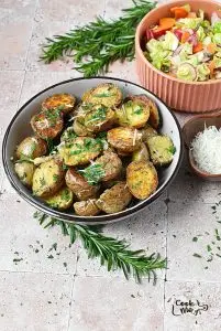 Perfectly Crispy Garlic and Rosemary Potatoes