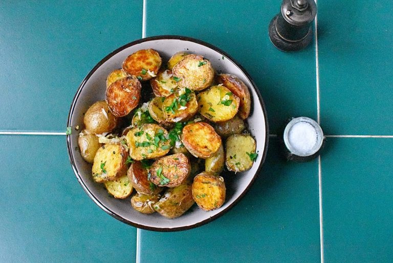 Step 7 - Perfectly Crispy Garlic and Rosemary Potatoes