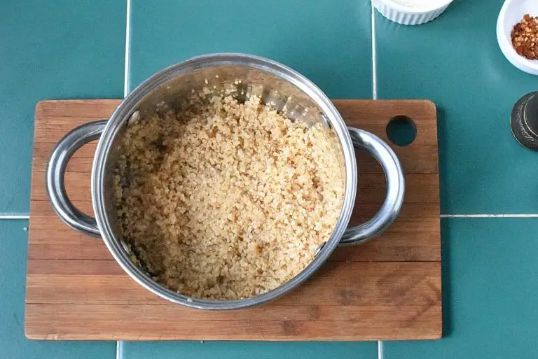 Step 1 - Spinach Mushroom Quinoa Skillet