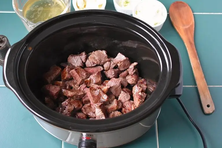 Slow Cooker Steak Bites recipe - step 2
