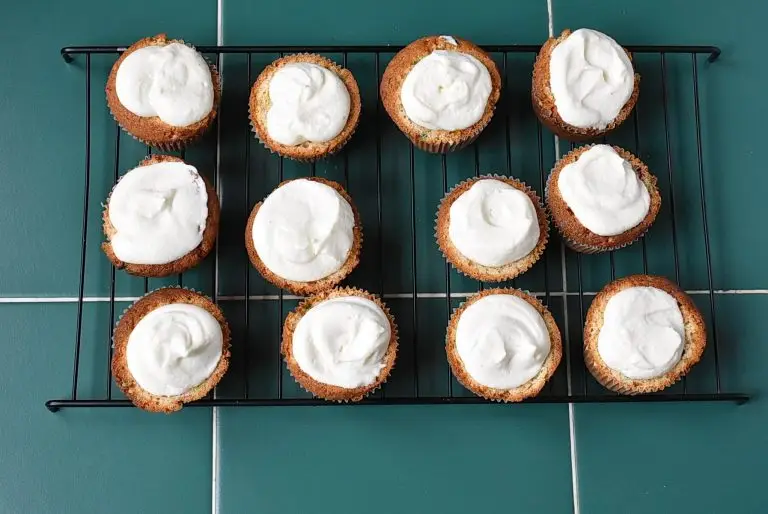 Step 12 - Butterfly Cupcakes
