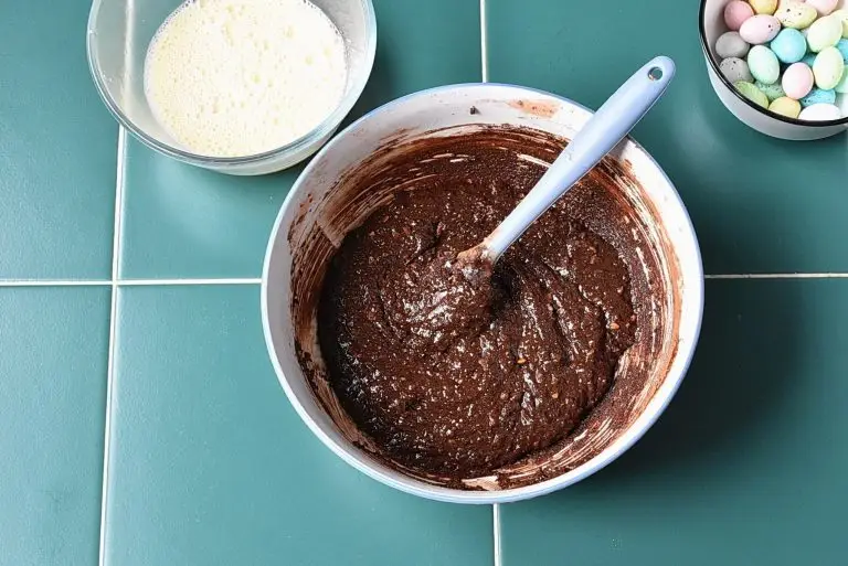 Step 3 - Easter Brownies