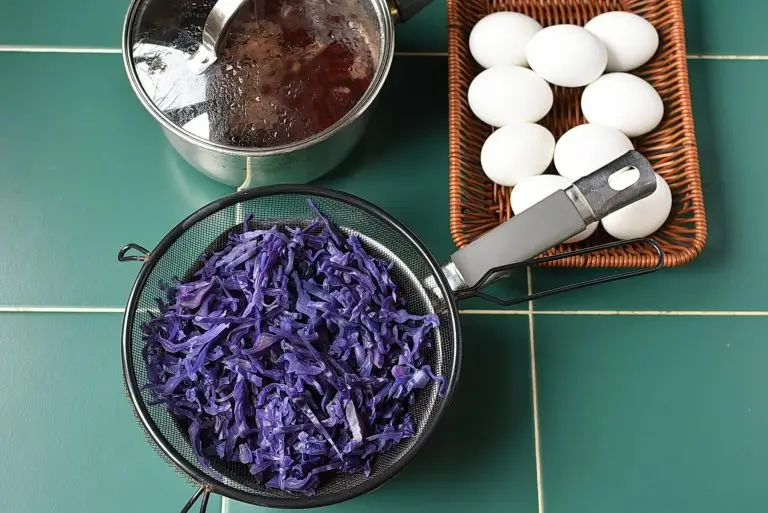 Step 3 - Natural Egg Dye