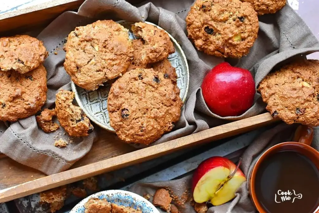 Vegan Oatmeal Apple Cookies