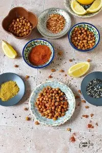 Roasted Chickpeas (Crispy and Baked)