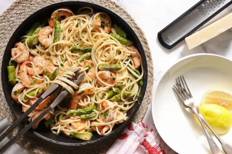 Step 8 - Shrimp and Asparagus Pasta