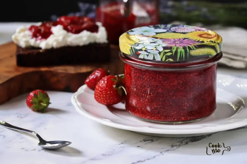 Chia Seed Jam – Ready in 10 Minutes