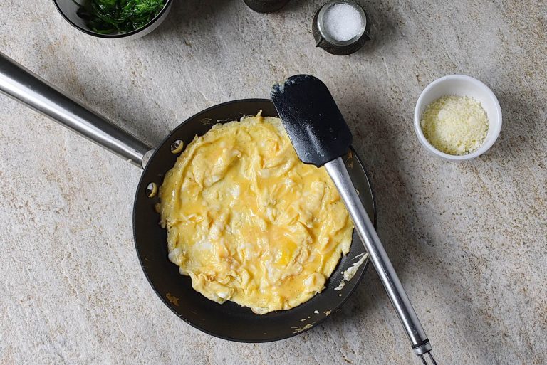 Step 5 - Spinach Omelet