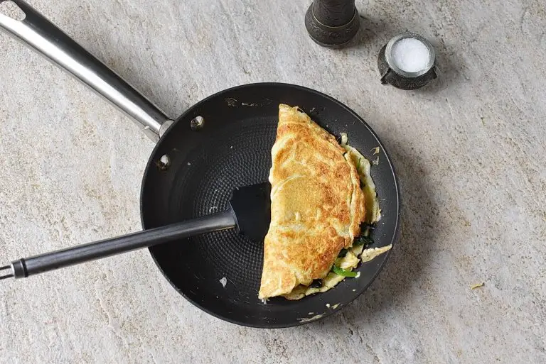 Step 7 - Spinach Omelet