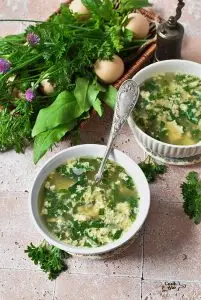 Stracciatella Soup (Italian Egg Drop Soup)