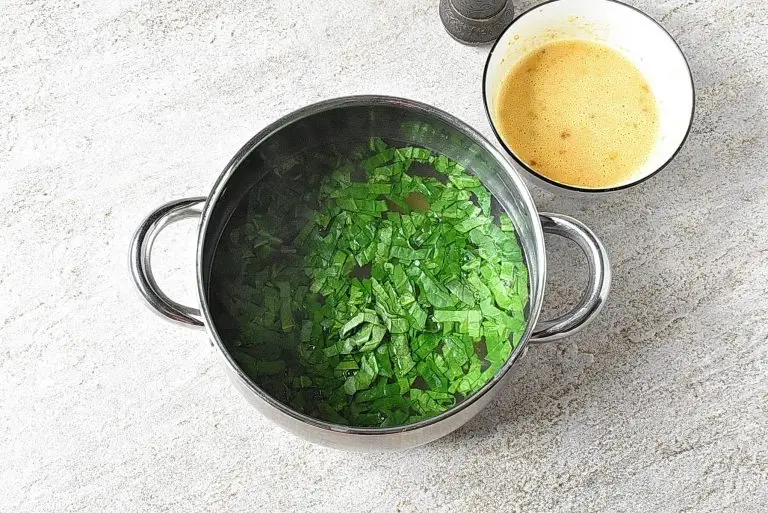 Step 3 - Stracciatella Soup (Italian Egg Drop Soup)