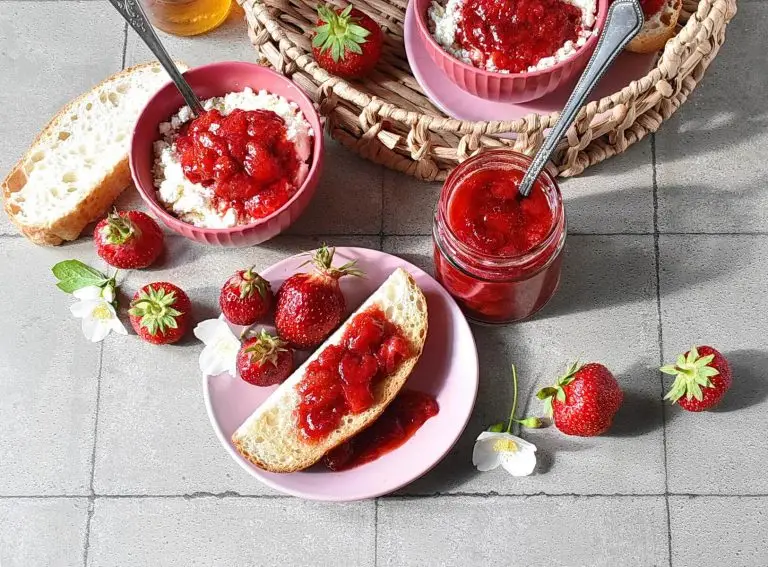 Step 4 - Strawberry Compote